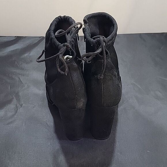 BAMBOO CHUNKY HEEL POINTED TOE WOMEN"S BOOTIE - Picture 7 of 15